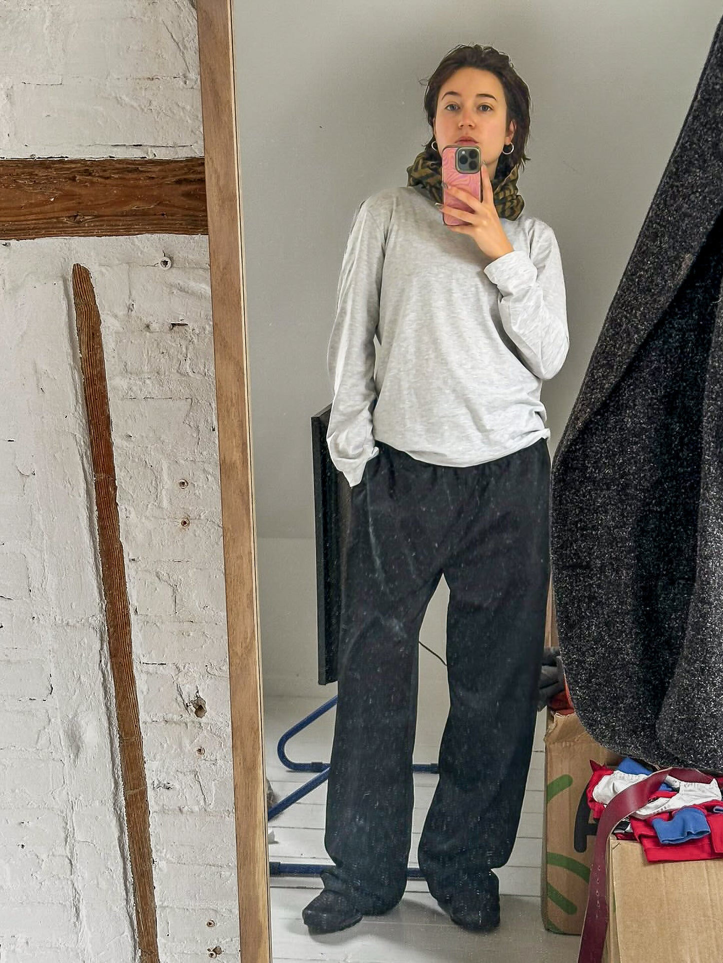 We'll just ask Fanny about her height and size! Love, Boom | black