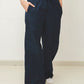 Laura is 180 cm tall and wears size L. | navy