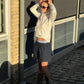 Lea is 178 cm tall and wears size M–L. | navy.