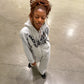 Jemimah is 174 cm tall and wears size XXL. | loose grey