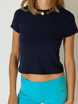 Lea is 178 cm tall and wears size XS. | navy