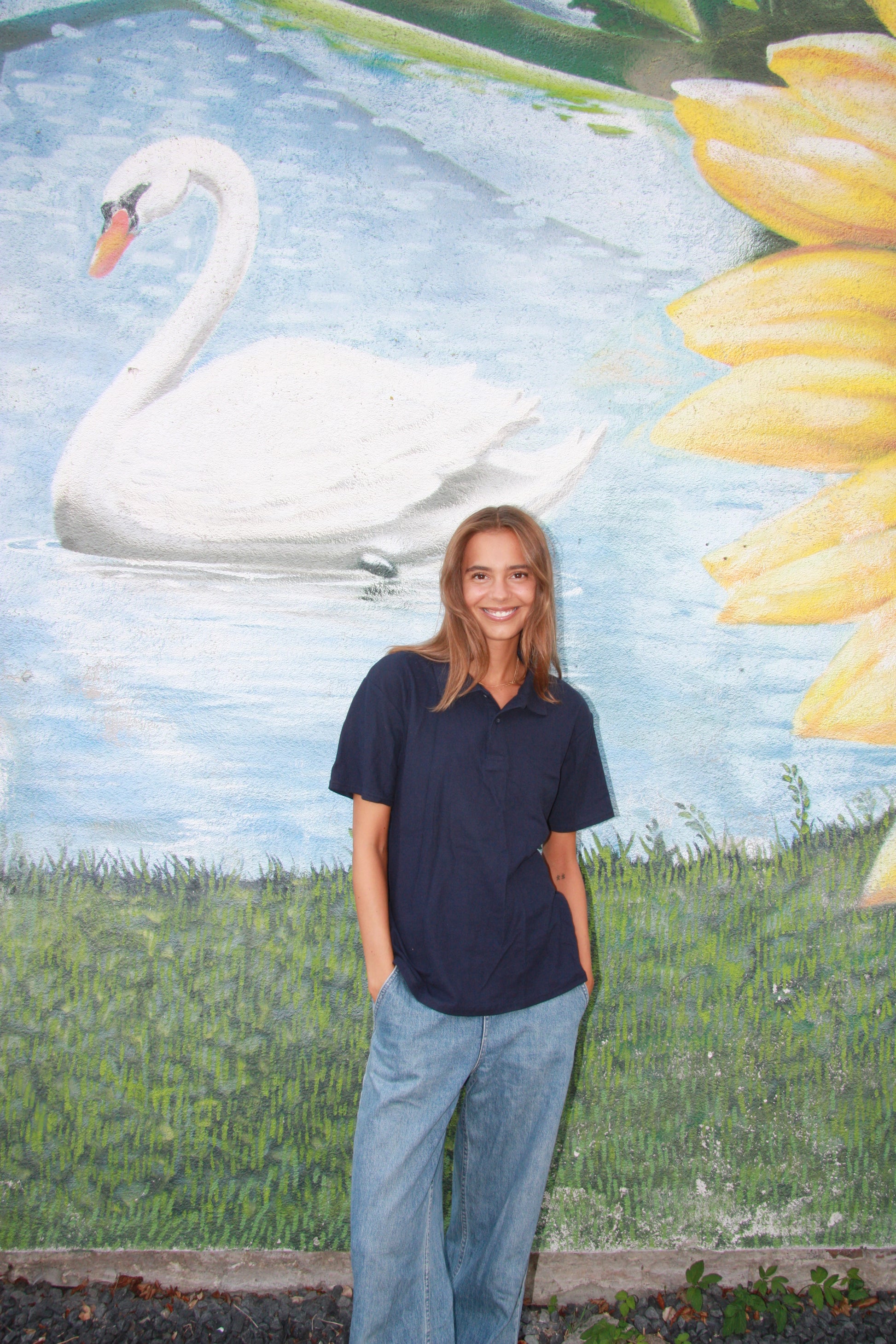 Sarah is 178 cm tall and wears size M. | navy